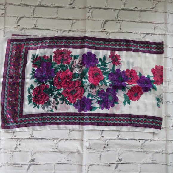 Vintage Floral Long Scarf With Purple, Pink, Green & White - Picture 8 of 9